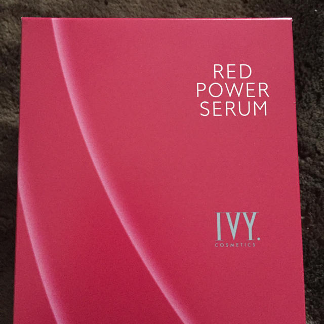 IVY RED POWER SERUM コスメ/美容のスキンケア/基礎化粧品(美容液)の商品写真