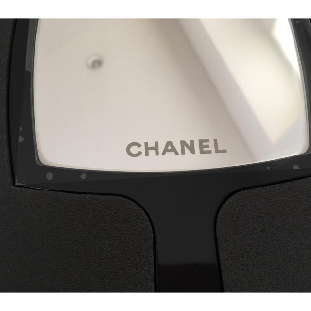 CHANEL(シャネル)のシャネル ノベルティ 手鏡 レディースのファッション小物(ミラー)の商品写真