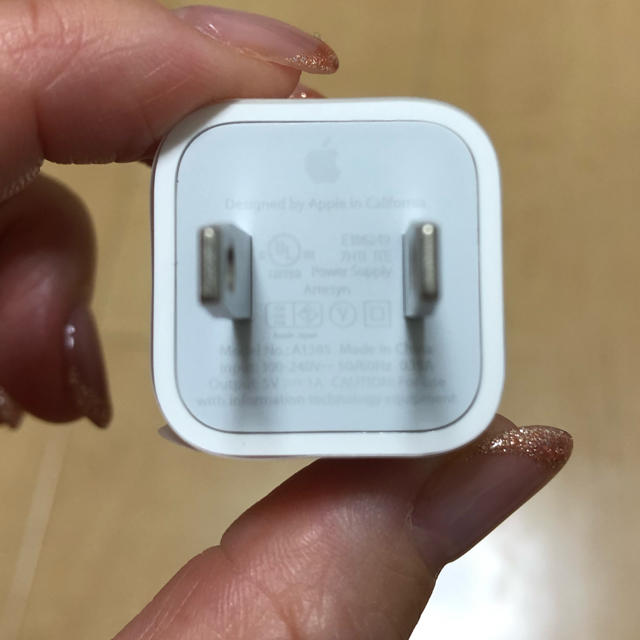 Apple 新品未使用 Apple Iphone 純正 充電器 アダプター フィルム付の通販 By Yuzupon プロフ必読 アップルならラクマ