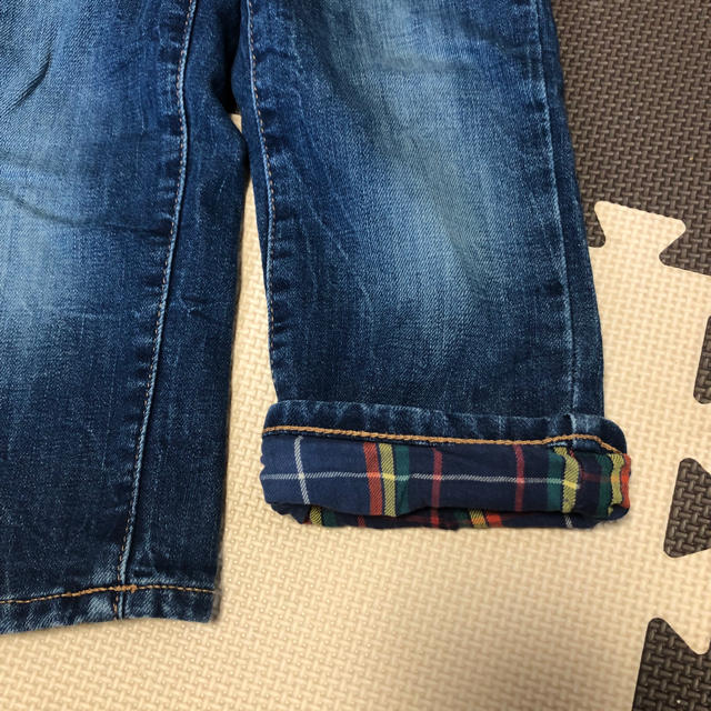 babyGAP(ベビーギャップ)のGAPジーンズ キッズ/ベビー/マタニティのキッズ服男の子用(90cm~)(パンツ/スパッツ)の商品写真