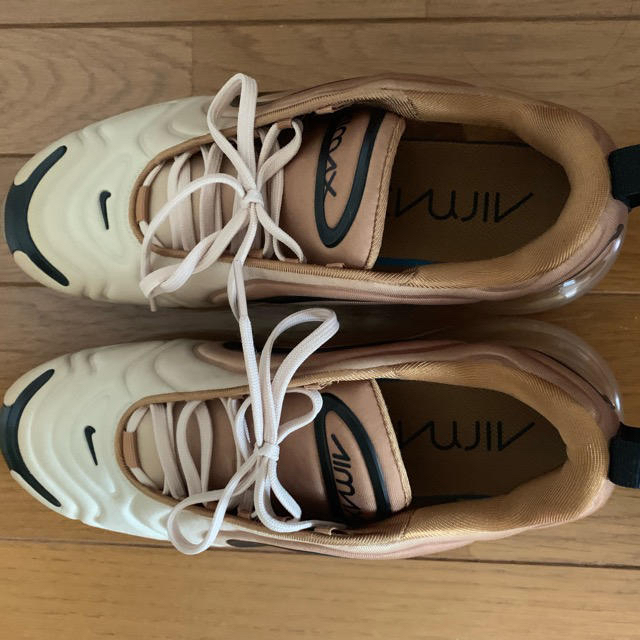 NIKE(ナイキ)のNIKE AIR MAX 720 27㎝  メンズの靴/シューズ(スニーカー)の商品写真