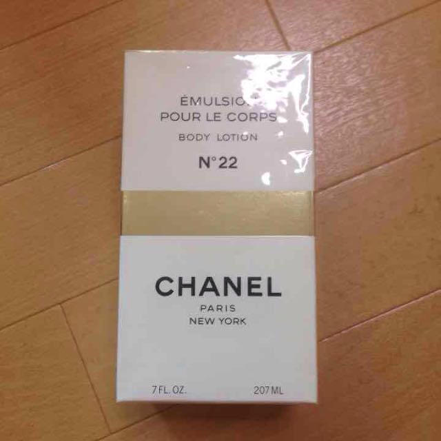 CHANEL(シャネル)のCHANEL♡ボディローション コスメ/美容のボディケア(ボディローション/ミルク)の商品写真