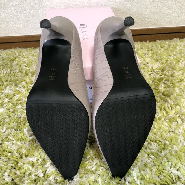 24cm ヒール9cm ダイアナ クロコ型押しポインテッドパンプス