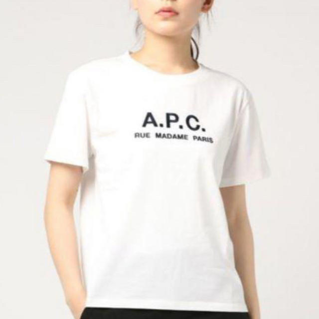 A.P.C(アーペーセー)の新品未使用 Sサイズ APC ロゴ刺繍 Tシャツ レディースのトップス(Tシャツ(半袖/袖なし))の商品写真