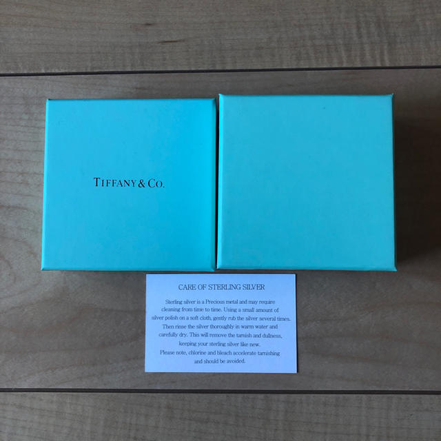 Tiffany & Co.(ティファニー)のTiffany 空箱 ポーチ レディースのバッグ(ショップ袋)の商品写真