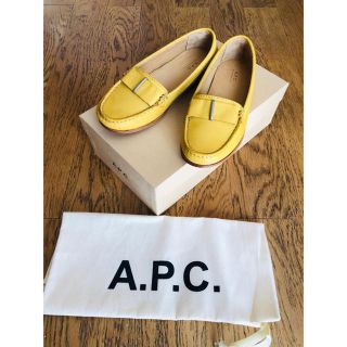 アーペーセー(A.P.C)の【もずく様専用】a.p.c.リボン付きフラットモカシン アーペーセー(スリッポン/モカシン)