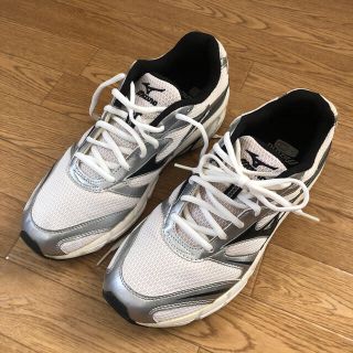 ミズノ(MIZUNO)のMIZUNOスニーカー(スニーカー)