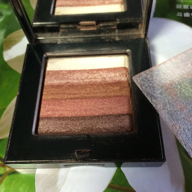 BOBBI BROWN(ボビイブラウン)のボビィブラウン シマーブリック コスメ/美容のベースメイク/化粧品(フェイスカラー)の商品写真