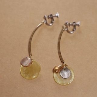 ドゥーズィエムクラス(DEUXIEME CLASSE)のmoon earrings(イヤリング)