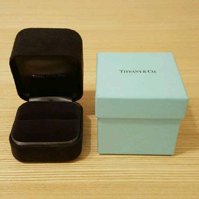 Tiffany & Co.(ティファニー)のティファニー　リングケース レディースのファッション小物(その他)の商品写真