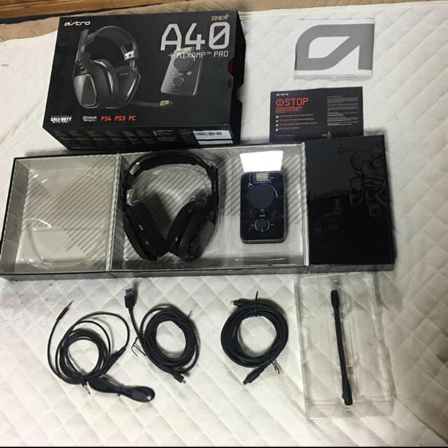  D.F様専用ASTRO A40 スマホ/家電/カメラのオーディオ機器(ヘッドフォン/イヤフォン)の商品写真