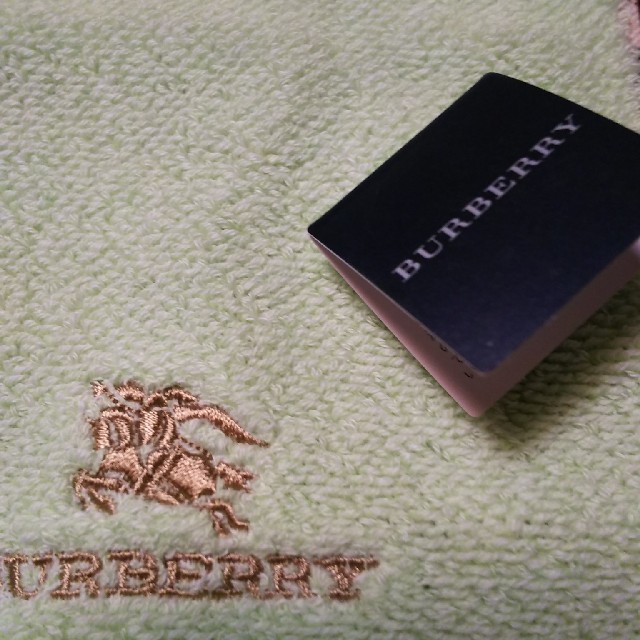 BURBERRY(バーバリー)のバーバリー タオルハンカチ メンズのファッション小物(ハンカチ/ポケットチーフ)の商品写真