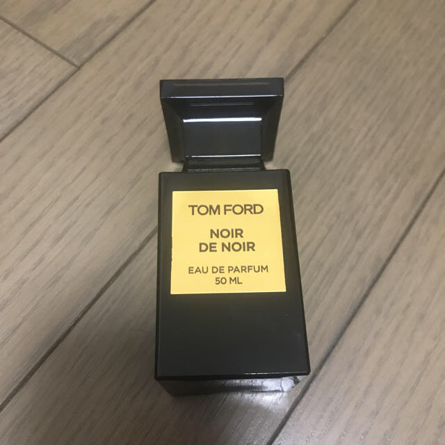 TOM FORD  NOIR DE NOIR香水