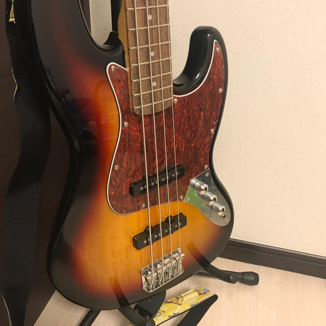 Fender(フェンダー)のSquier by Fender ジャズベース 楽器のベース(エレキベース)の商品写真