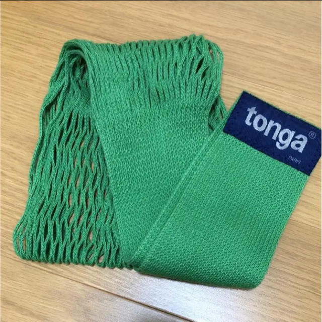 tonga(トンガ)のtonga抱っこ紐Mサイズ キッズ/ベビー/マタニティの外出/移動用品(抱っこひも/おんぶひも)の商品写真