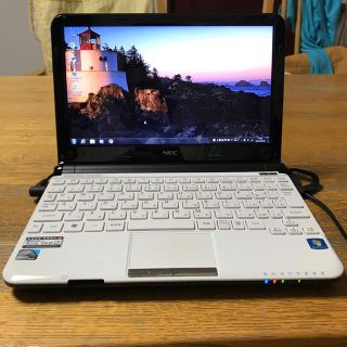 ノートPC★美品 LaVie Light BL350/EW6B *Win10a2018u