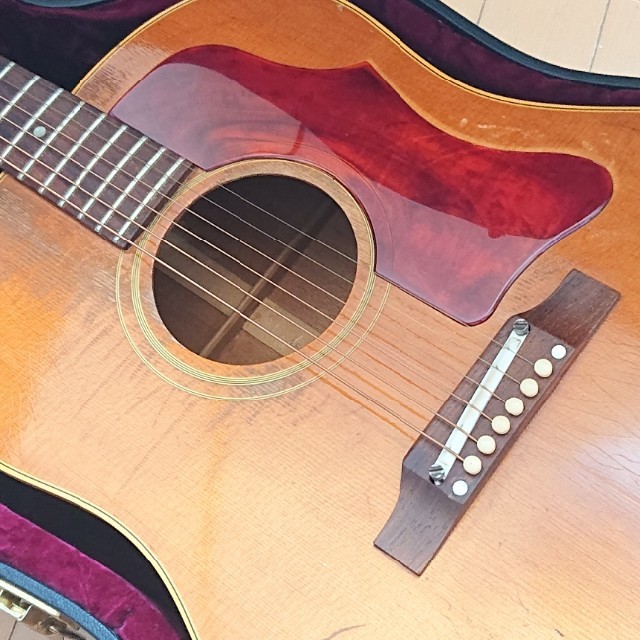 Gibson(ギブソン)のGibson J-50 J-45 J-35  1966年製 アコギ  ハカランダ 楽器のギター(アコースティックギター)の商品写真