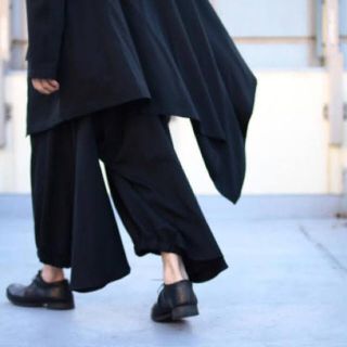 ヨウジヤマモト(Yohji Yamamoto)の専用　ヨウジヤマモト カラスパンツ   カラスパンツ サイズ3 (その他)