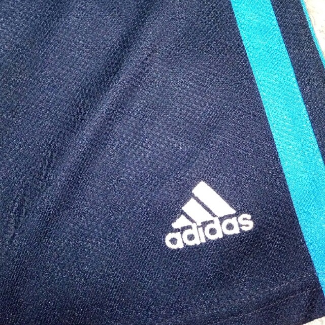 adidas(アディダス)のアディダス パンツ 130 キッズ/ベビー/マタニティのキッズ服男の子用(90cm~)(パンツ/スパッツ)の商品写真