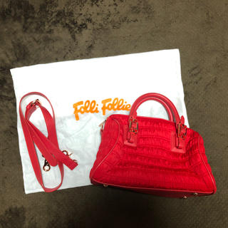 フォリフォリ(Folli Follie)の美品GUAM購入フォリフォリ レッドギャザーハンドバッグ(ハンドバッグ)
