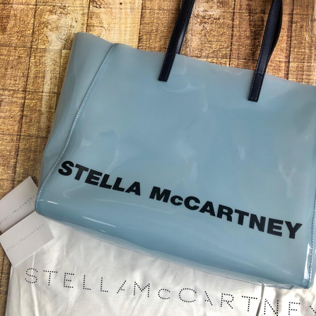 Stella McCartney(ステラマッカートニー)の新品 ステラマッカートニー  ロゴ入り クリア PVC トートバック レディースのバッグ(トートバッグ)の商品写真