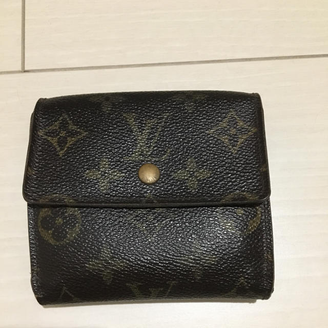 VUITTON モノグラム財布