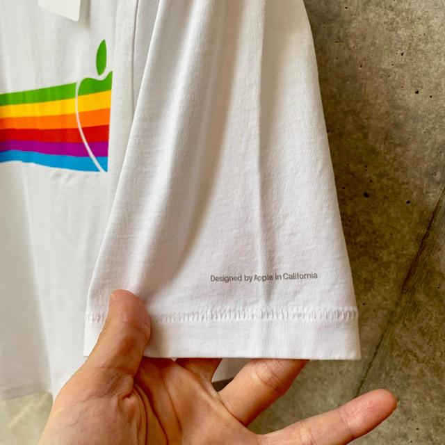 NIKE(ナイキ)の【新品】アップルパーク限定 アップルTシャツ サイズS Apple Mac メンズのトップス(Tシャツ/カットソー(半袖/袖なし))の商品写真