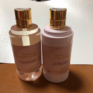 ロクシタン(L'OCCITANE)の新品未使用 テールドルミエールシャワージェル ボディミルク(ボディローション/ミルク)