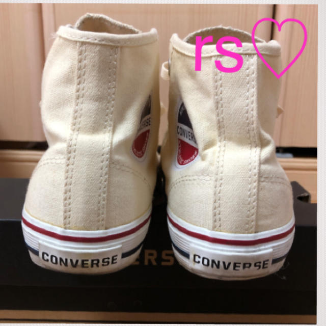 CONVERSE(コンバース)のコンバース ハイカット きなり 24.5cm❤️ レディースの靴/シューズ(スニーカー)の商品写真