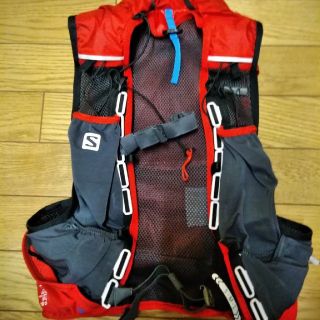 サロモン(SALOMON)のサロモン　スキンプロ10SET 　トレラン　ザック　トレイルランニング　(登山用品)