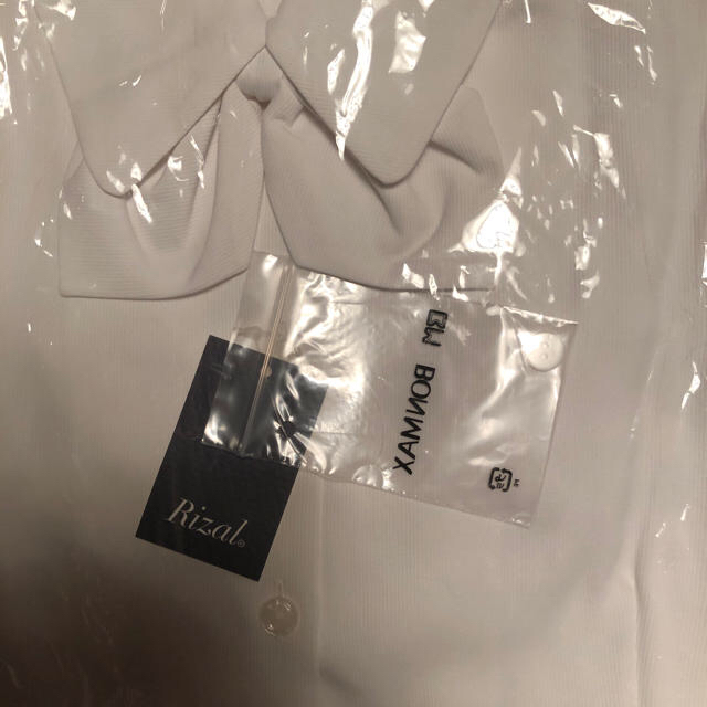 Ｒizal 半袖ブラウス 9号 ホワイト 未使用 レディースのトップス(シャツ/ブラウス(半袖/袖なし))の商品写真
