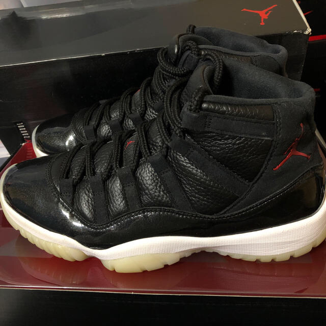 NIKE(ナイキ)のAIR JORDAN 11  メンズの靴/シューズ(スニーカー)の商品写真