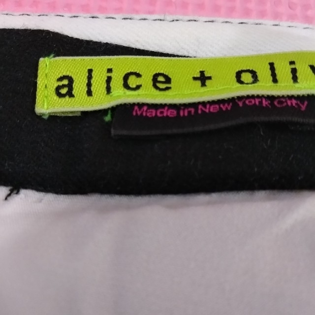 Alice+Olivia(アリスアンドオリビア)のアリスアンドオリビア　ストライプスカート レディースのスカート(ミニスカート)の商品写真