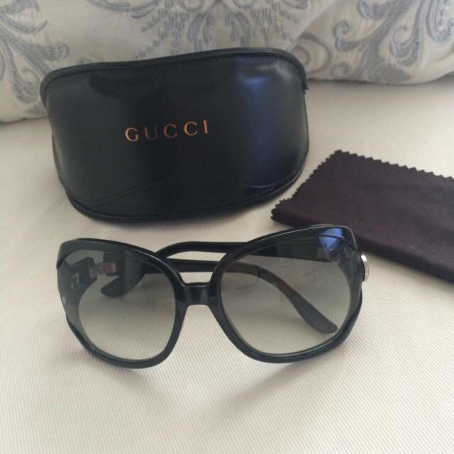 Gucci(グッチ)のGUCCIサングラス レディースのファッション小物(サングラス/メガネ)の商品写真
