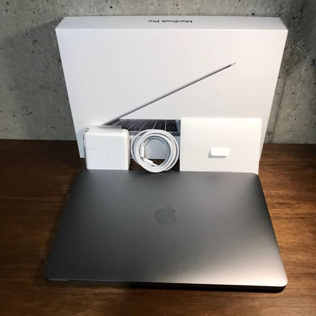 数量は多】 Apple - MacBook Pro 2017 Touchbar i5 8GB 256GB ノートPC