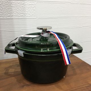 ストウブ(STAUB)の展示 STAUB ストウブ＊ラウンドココット 14cm＊バジル グリーン(鍋/フライパン)