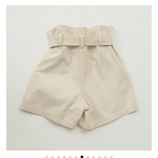 TODAYFUL(トゥデイフル)の新品♡belt half pants 38♡écru レディースのパンツ(ハーフパンツ)の商品写真