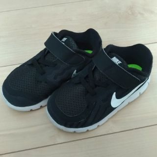 ナイキ(NIKE)のもん様ご購入予定　ナイキ　キッズ　スニーカー(スニーカー)