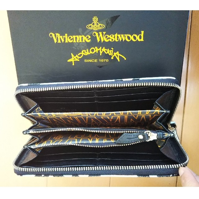 Vivienne Westwood(ヴィヴィアンウエストウッド)のヴィヴィアンウエストウッド  長財布 レディースのファッション小物(財布)の商品写真