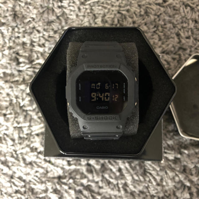 G-SHOCK(ジーショック)のG-SHOCK  マットブラック メンズの時計(腕時計(デジタル))の商品写真