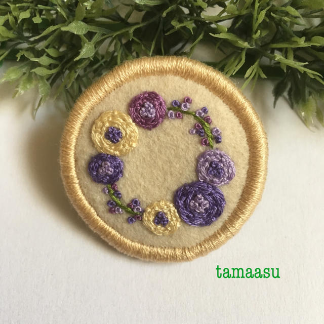 世界の 刺繍ブローチ コトリさま☆オーダーページ - ファッション雑貨