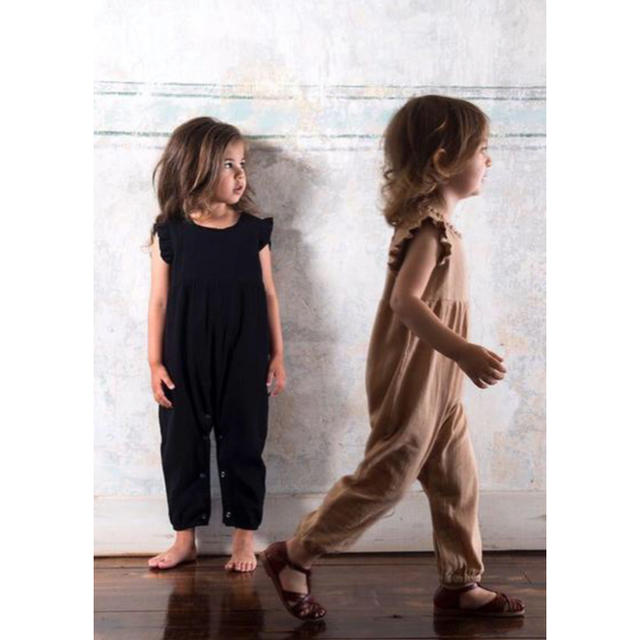 Caramel baby&child (キャラメルベビー&チャイルド)のminimom●NancyJumpsuit●Light Brown●1Y キッズ/ベビー/マタニティのベビー服(~85cm)(ロンパース)の商品写真