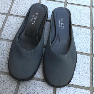 グッチ(Gucci)のUsed 中美品 ☆ GUCCI ☆サボ スリッパ型 サンダル☆35  黒(サンダル)