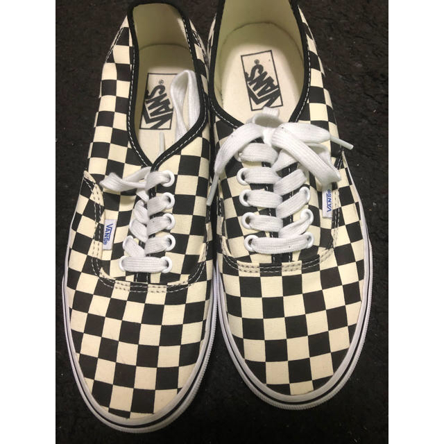 VANS(ヴァンズ)のバンズ オーセンティック チェッカー メンズの靴/シューズ(スニーカー)の商品写真