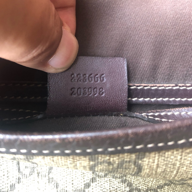 Gucci(グッチ)のGUCCI バッグ レディースのバッグ(ショルダーバッグ)の商品写真