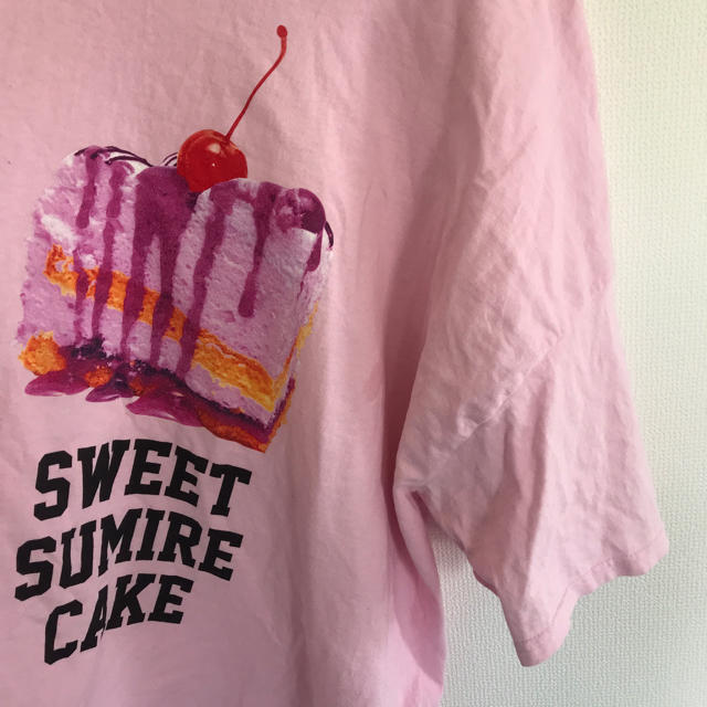 MILKBOY(ミルクボーイ)の MILKBOY 原宿 限定 ケーキ ピンク BIG Tシャツ  メンズのトップス(Tシャツ/カットソー(半袖/袖なし))の商品写真