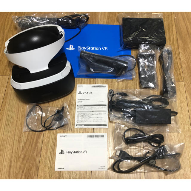 PlayStation VR(プレイステーションヴィーアール)のmoricharge様専用 PS VR Special Offer 中古 美品 エンタメ/ホビーのゲームソフト/ゲーム機本体(家庭用ゲーム機本体)の商品写真