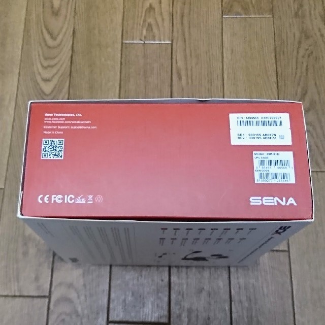 新品SENA メッシュインターコム バイク用インカム 30K-01D 並行輸入品 自動車/バイクのバイク(装備/装具)の商品写真