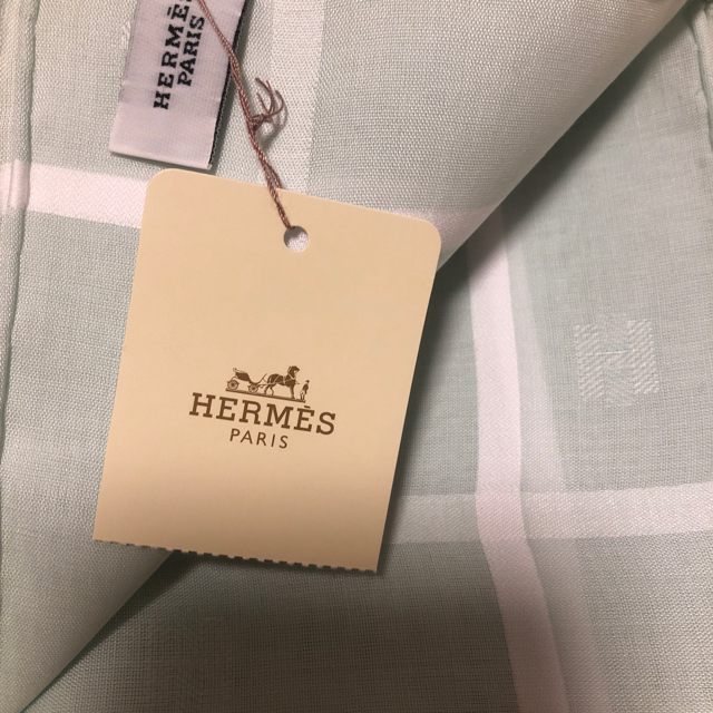 Hermes(エルメス)のエルメス ハンカチ メンズのファッション小物(ハンカチ/ポケットチーフ)の商品写真