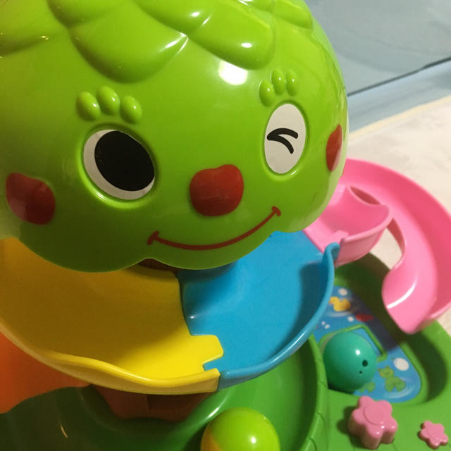 Combi コンビ コロコロの木 Dx 赤ちゃん おもちゃ 英語の通販 By Yukari S Shop コンビならラクマ